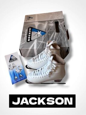 : : JACKSON Mystique Like New Figure Ice Skates Size 3.5 Youth w/ Box : :